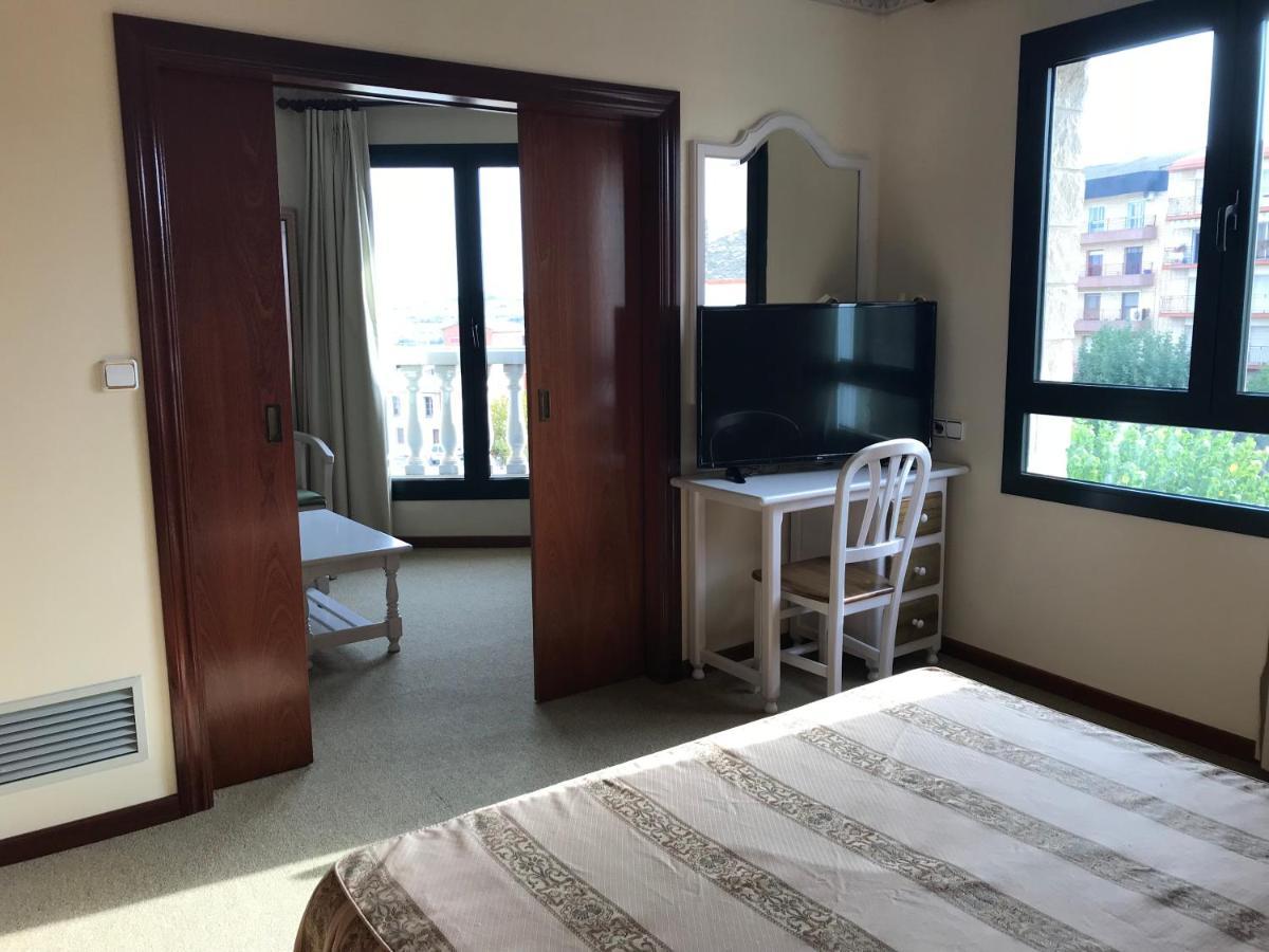 Hotel Magallon Caspe Dış mekan fotoğraf