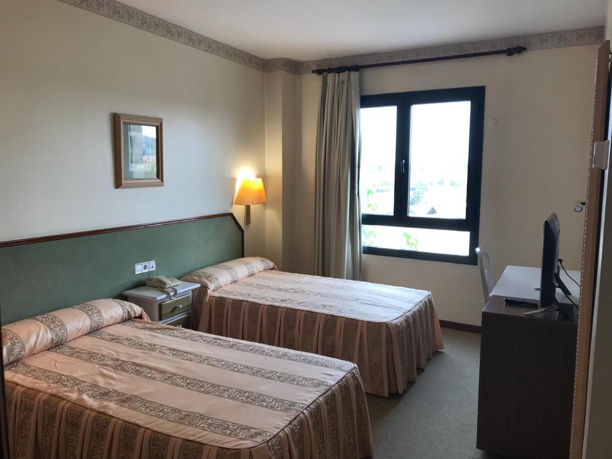 Hotel Magallon Caspe Dış mekan fotoğraf